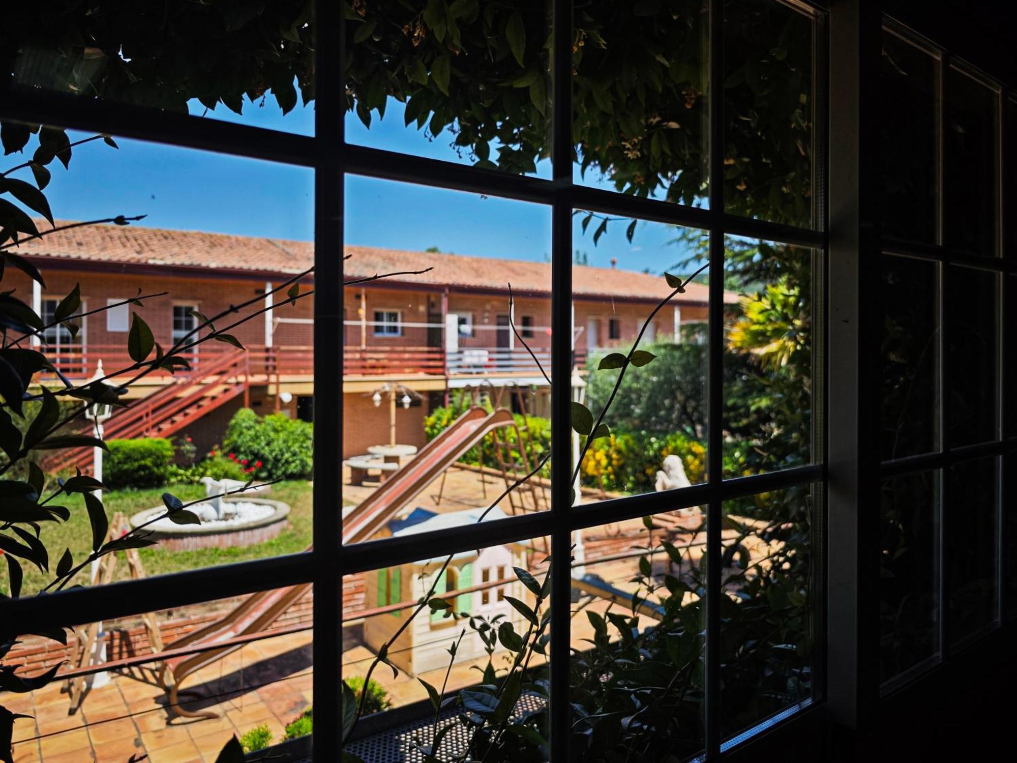 Espacio De Paz, Ideal Para Familias Villa Amalia La Llacuna Extérieur photo