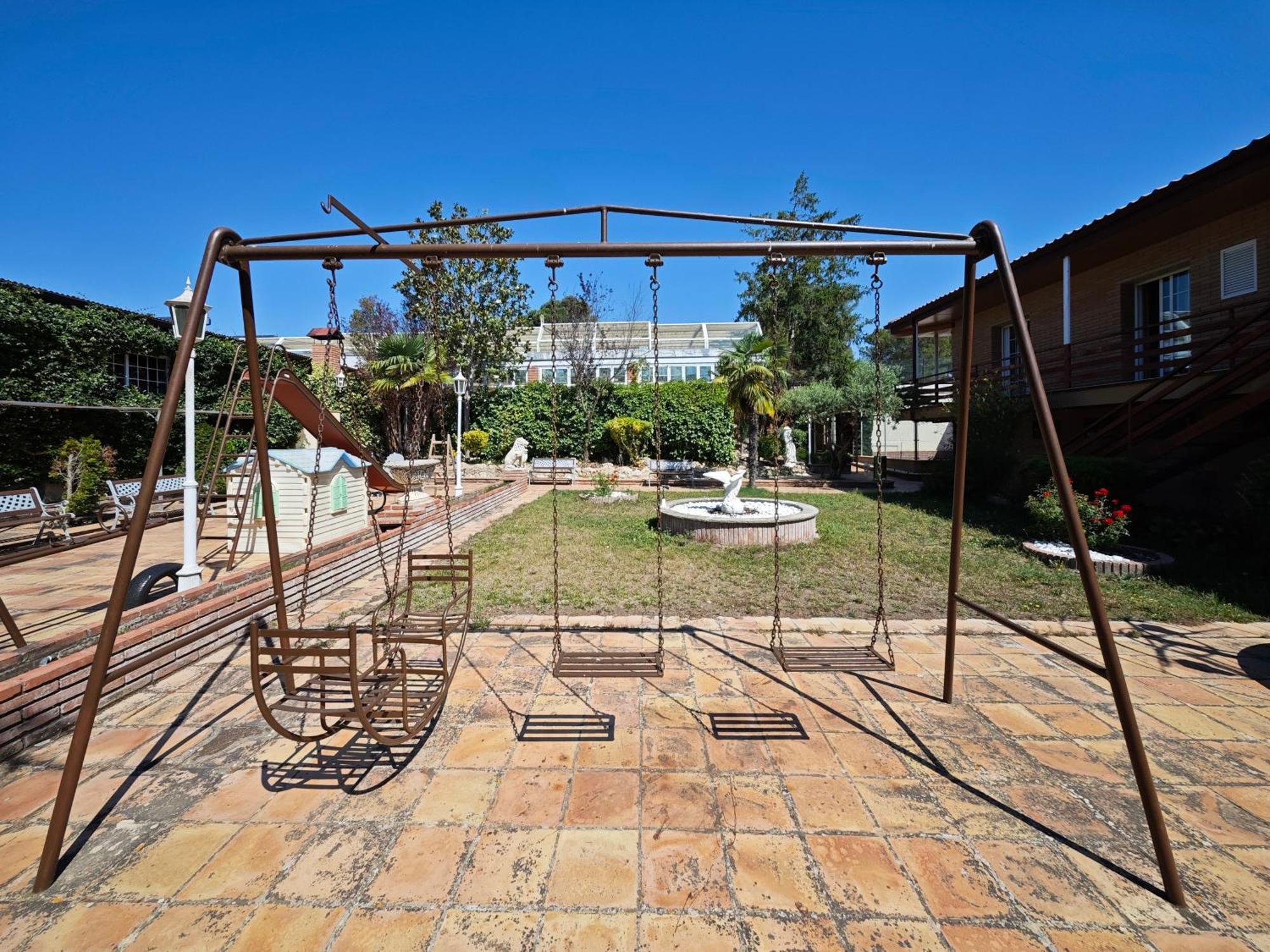 Espacio De Paz, Ideal Para Familias Villa Amalia La Llacuna Extérieur photo